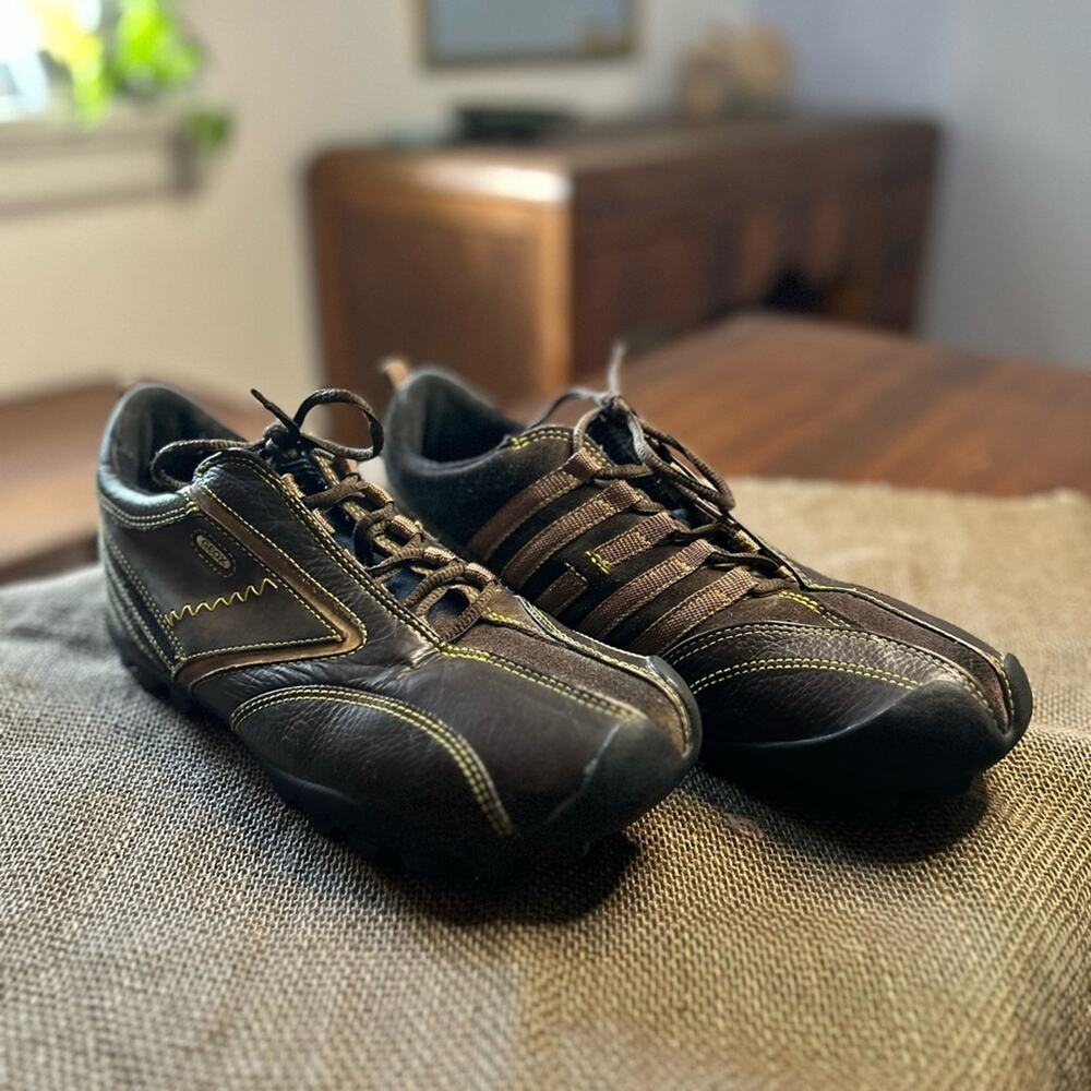 Geox Respira Leather Sneaker:‎ Brown Tan | Bowling | Indie| Casual (Size Mens 9)